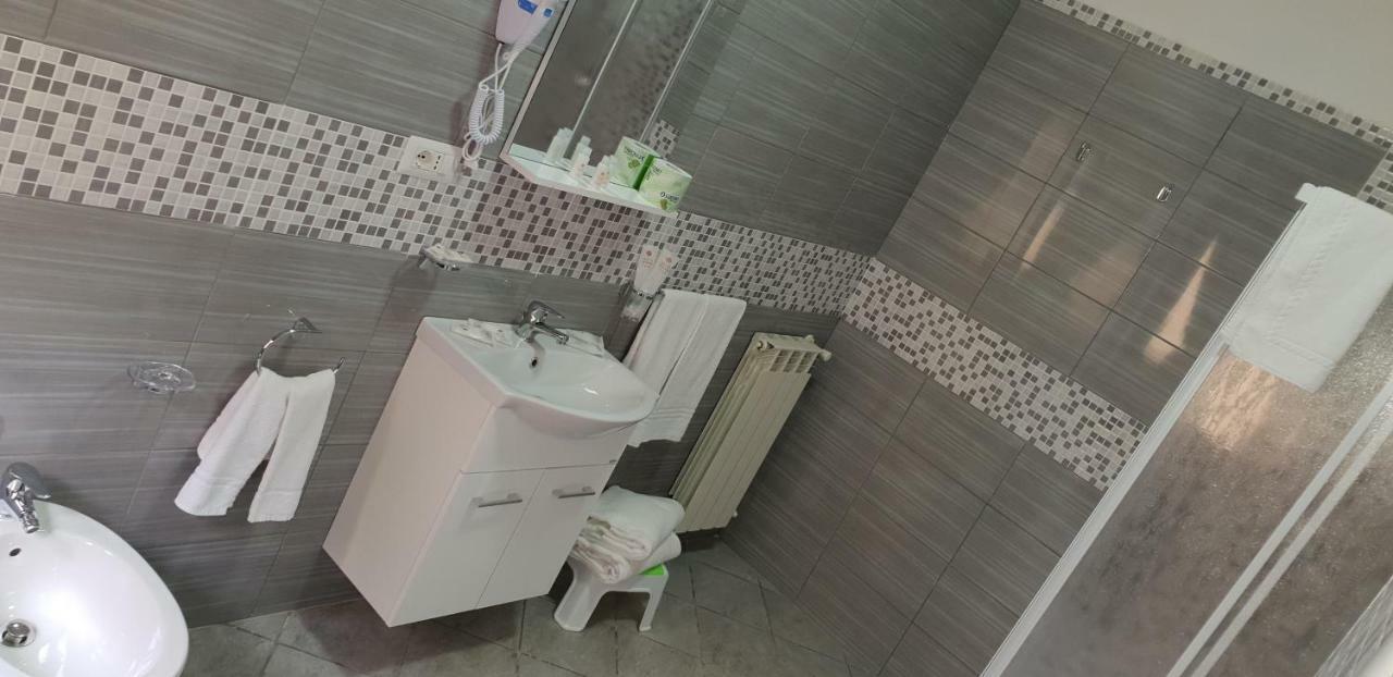 נאפולי B&B Giva מראה חיצוני תמונה
